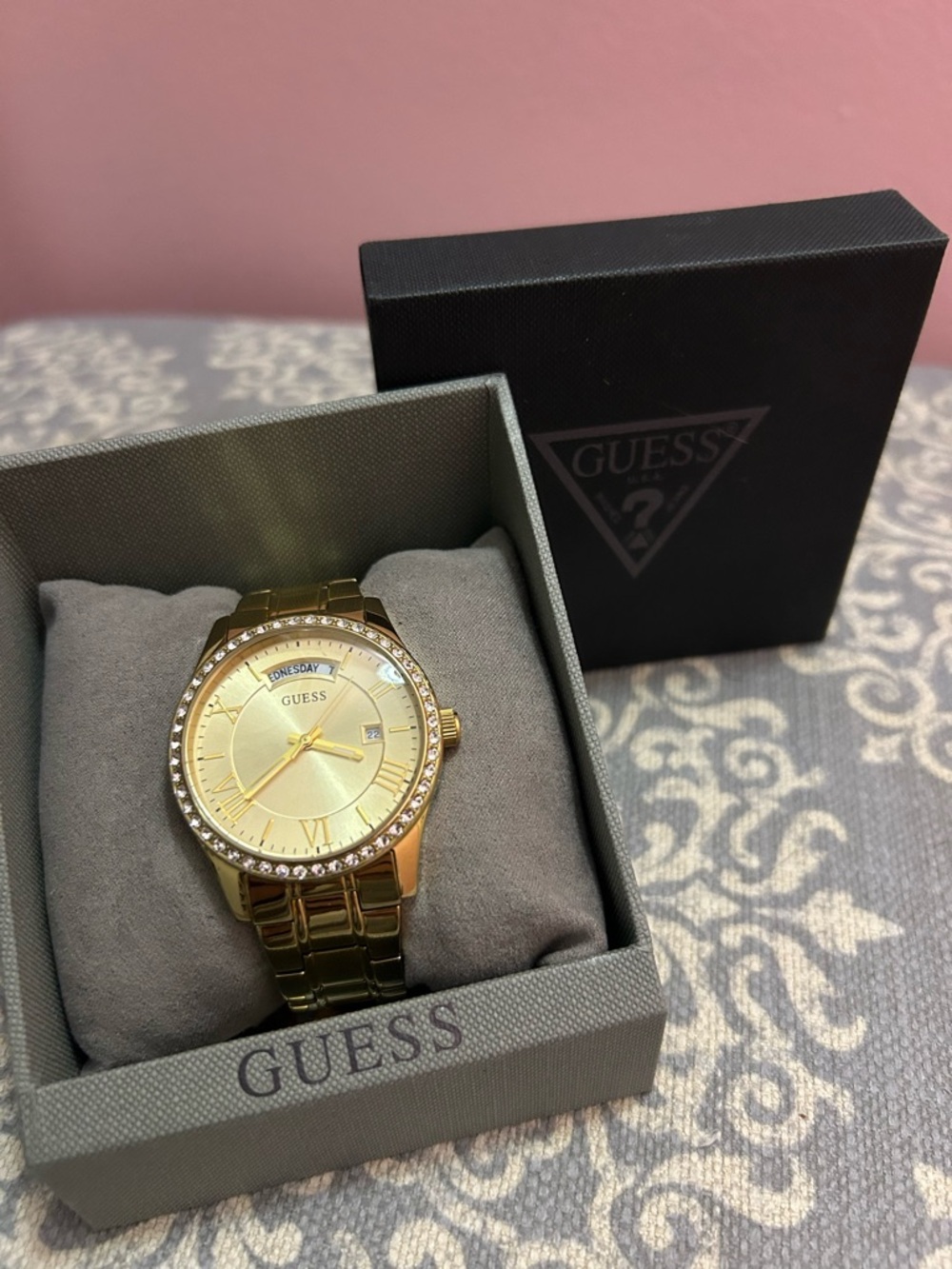 GUESS Gold-tone Women's Crystal Accent Bracelet Watch